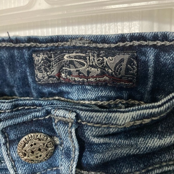 🦄Silver Jean Shorts - Picture 3 of 8